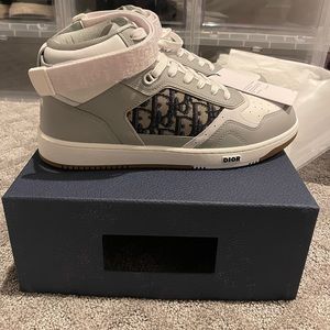 Dior B27 Mid EU44 US10Men